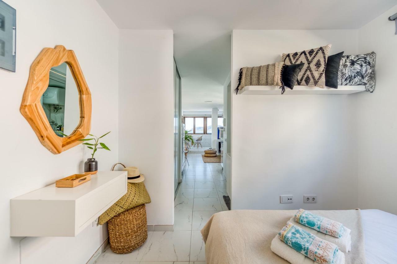 Breeze Sea View Accommodation Las Canteras Лас-Пальмас-де-Гран-Канарія Екстер'єр фото